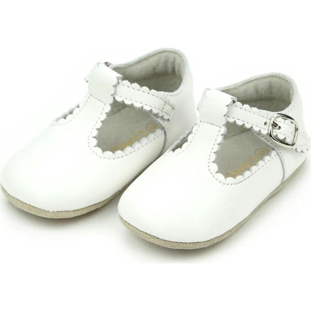 Elodie Girls Scalloped T-Strap Mary Jane Crib Shoe (Infant)