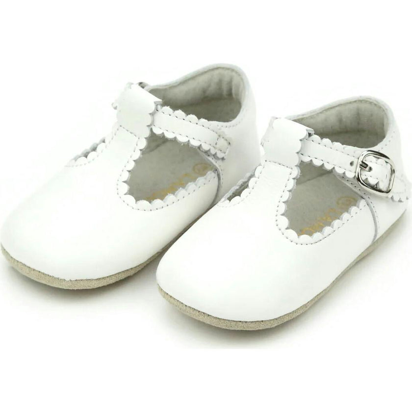 Elodie Girls Scalloped T-Strap Mary Jane Crib Shoe (Infant)
