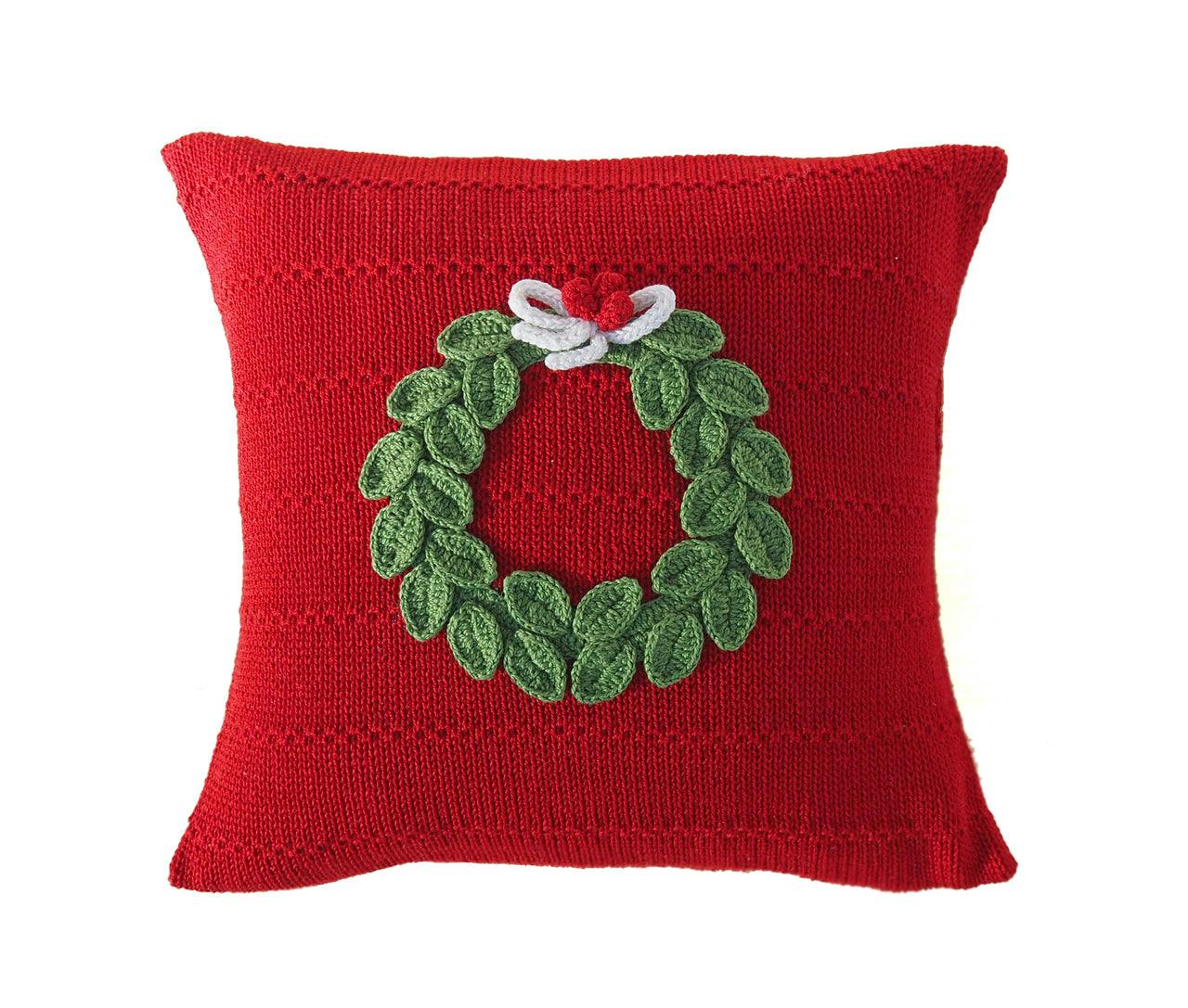 Wreath Textured Pillow