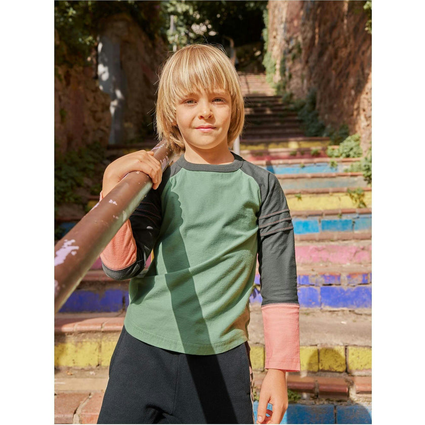 Explorer Colorblock Raglan Long Sleeve Pintuck T-Shirt, Green