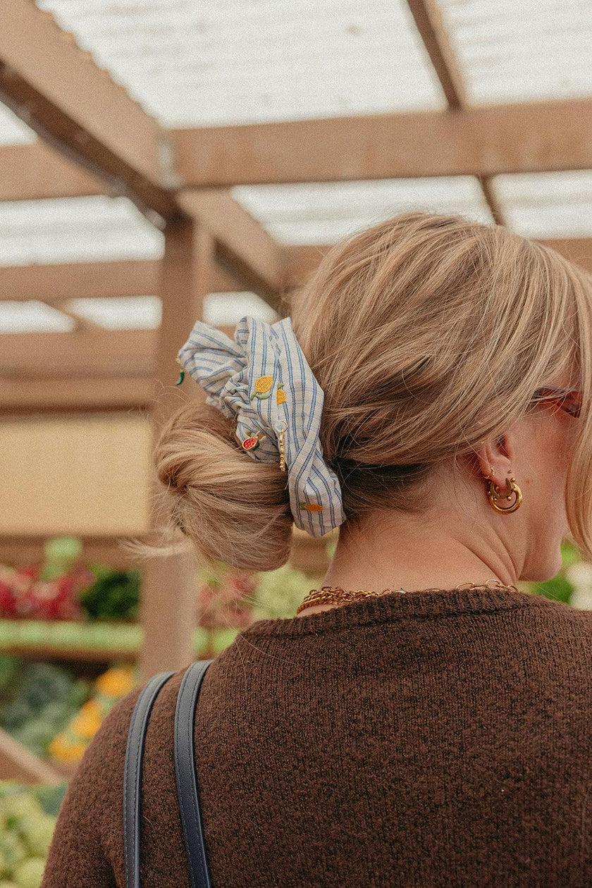 LEMON CHARM OVERSIZED SCRUNCHIE