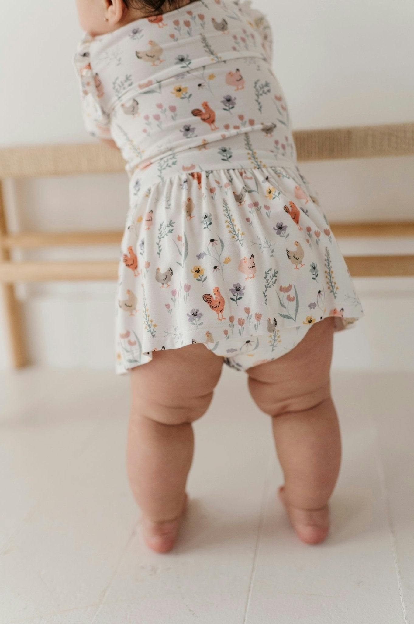 Baby Girl Short Sleeve Bodysuit Dress Set in Honey Bees