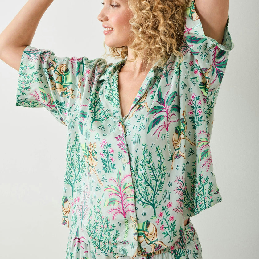 Camel's Courtyard - Eco Satin Wildest Dreams Set - Avocado