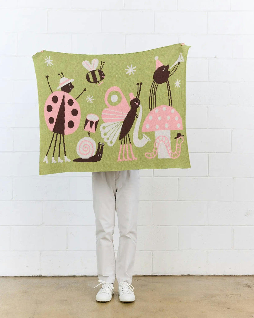 Bug Band Knit Mini Blanket
