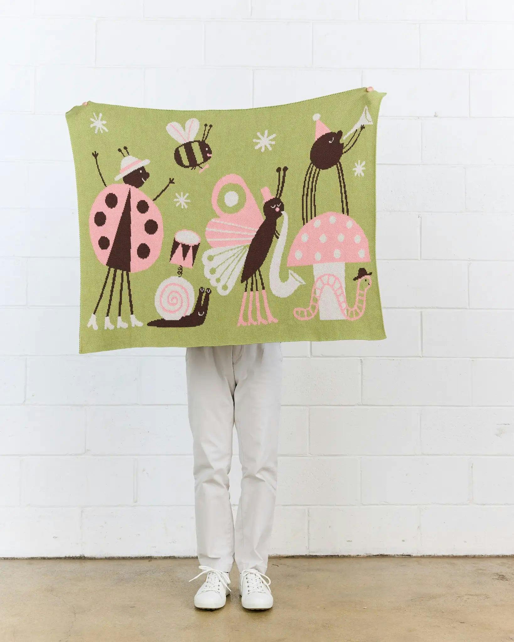 Bug Band Knit Mini Blanket