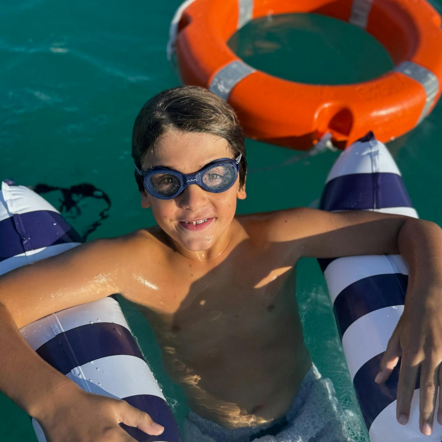 minnow goggles