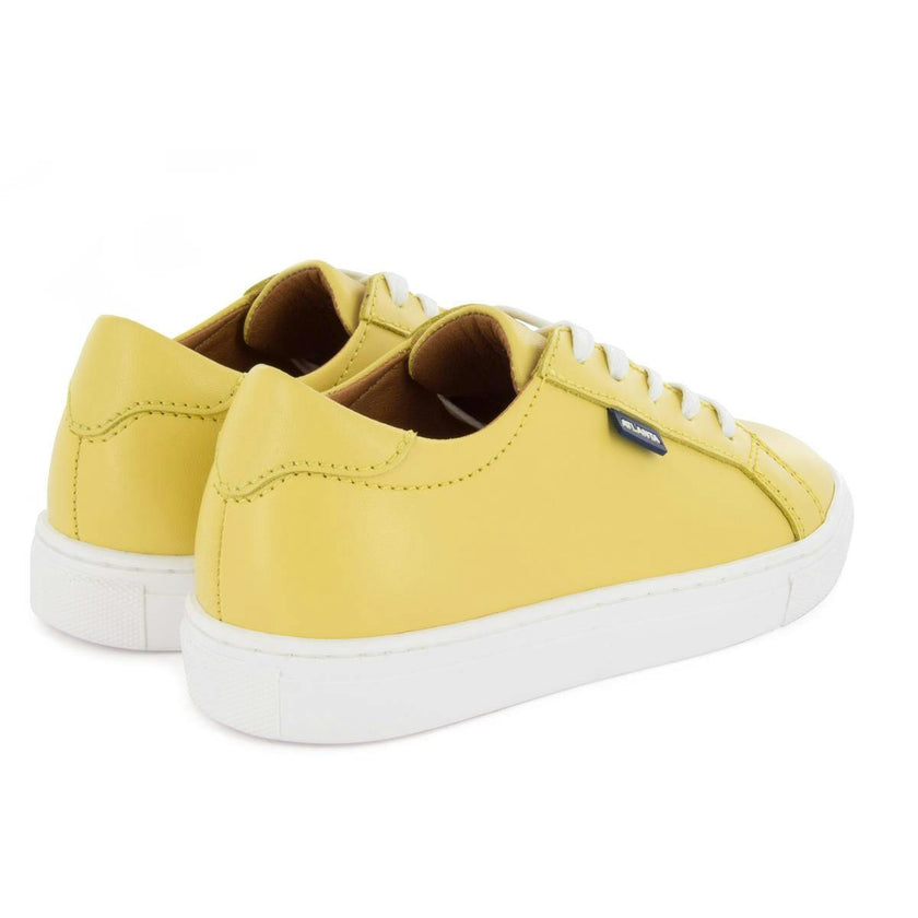 Laces Sneakers - sun smooth