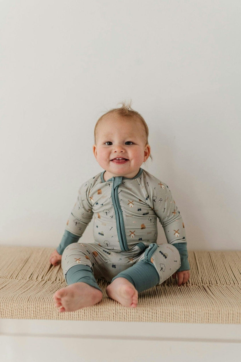 Baby Boy Long Sleeve Zip Romper in Farm