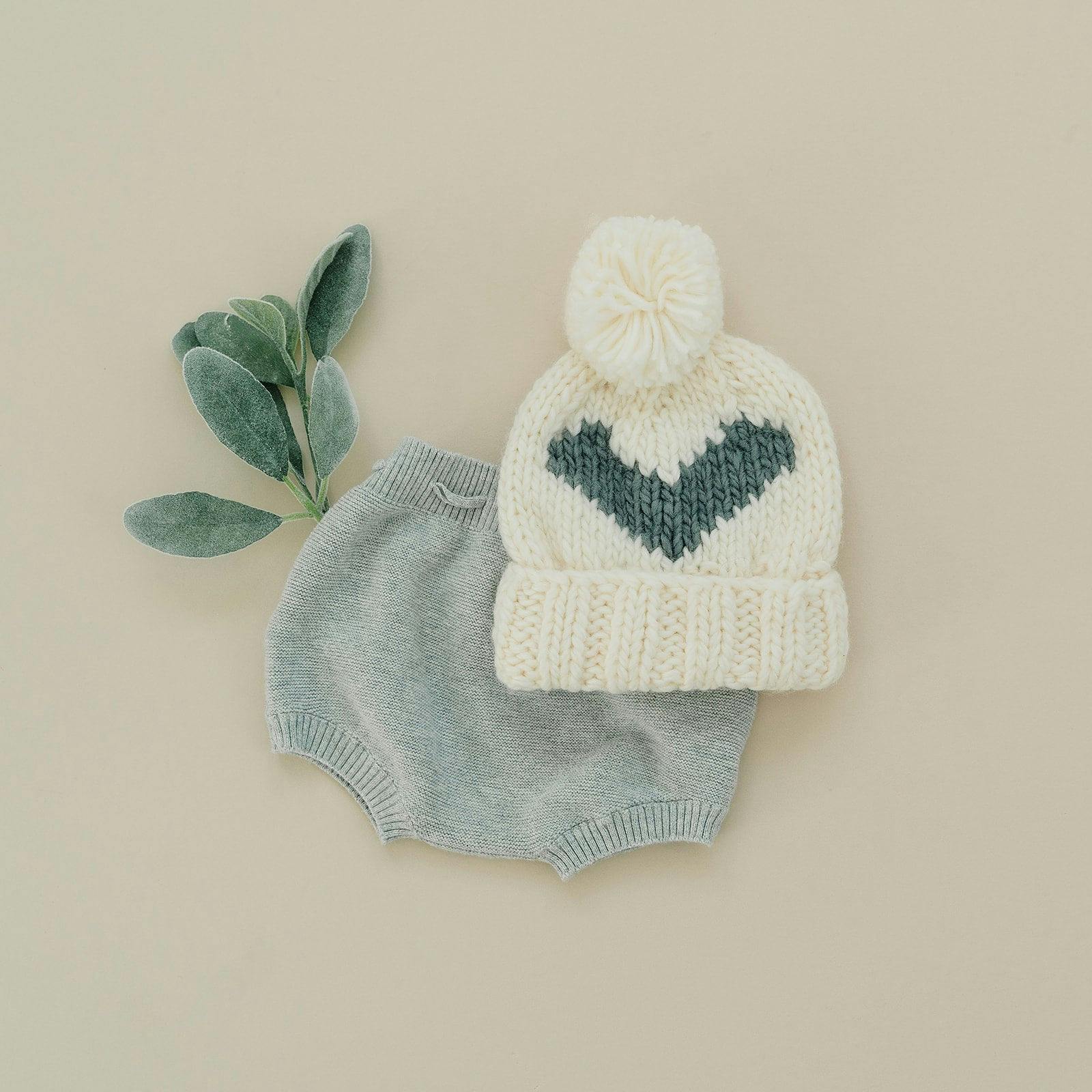 Heart Knit Hat - Gray