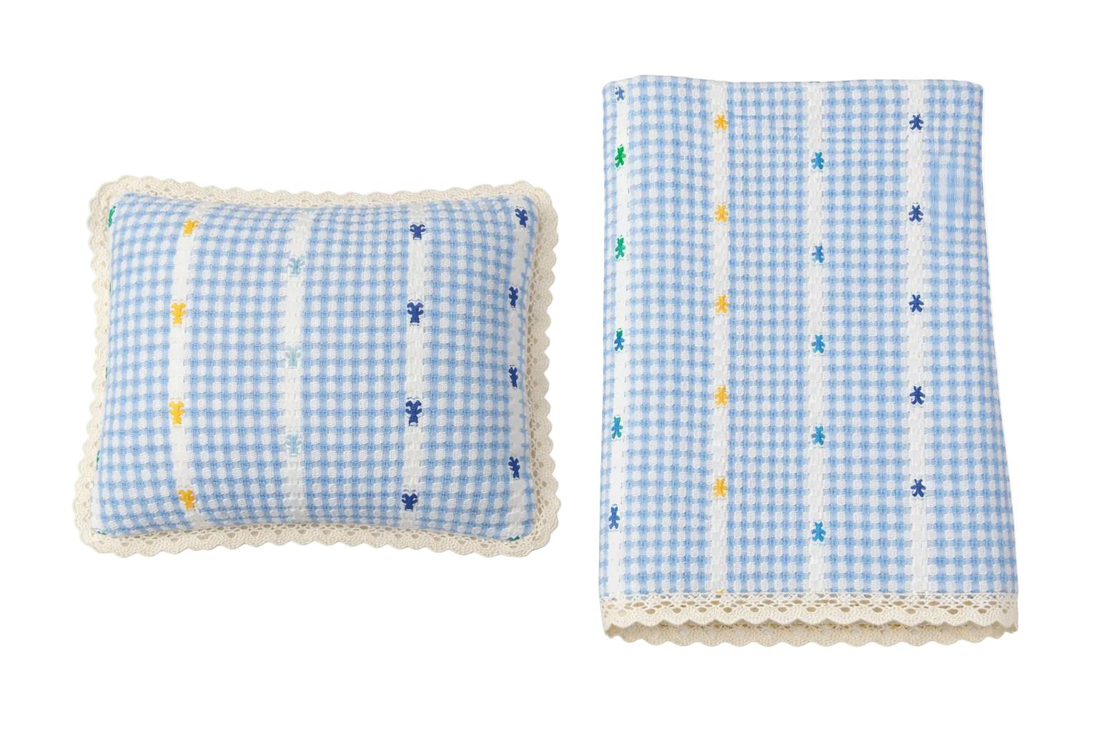 Knit Blanket Pillow Set