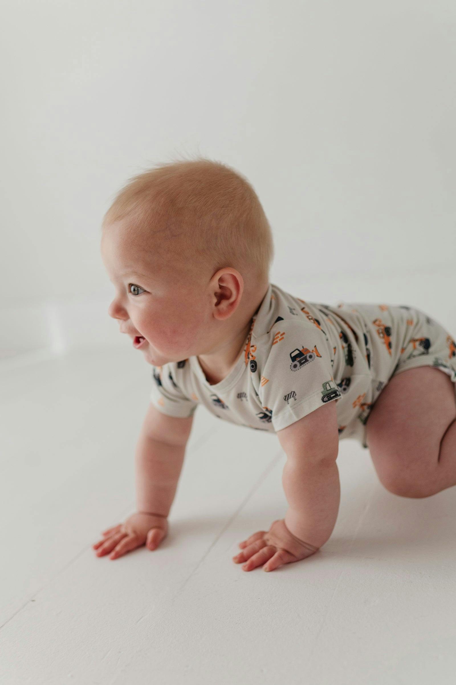 Baby Boy Short Sleeve Bodysuit in Construction