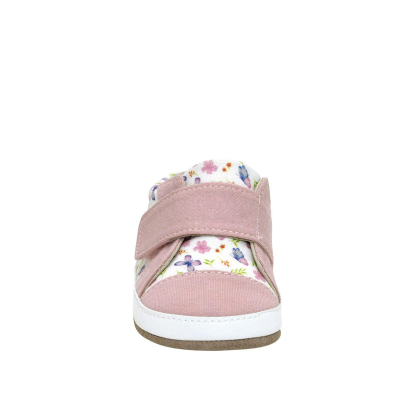 Rina First Kicks in Pink