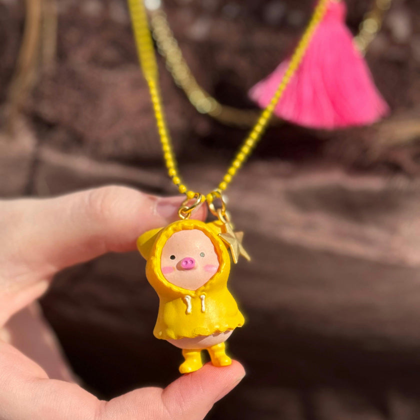 PUDDLE  PIGGY NECKLACE