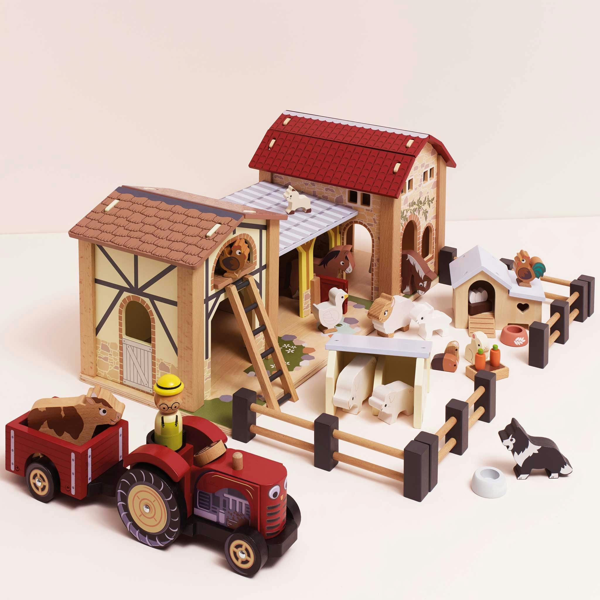 Complete Farmyard Play Set