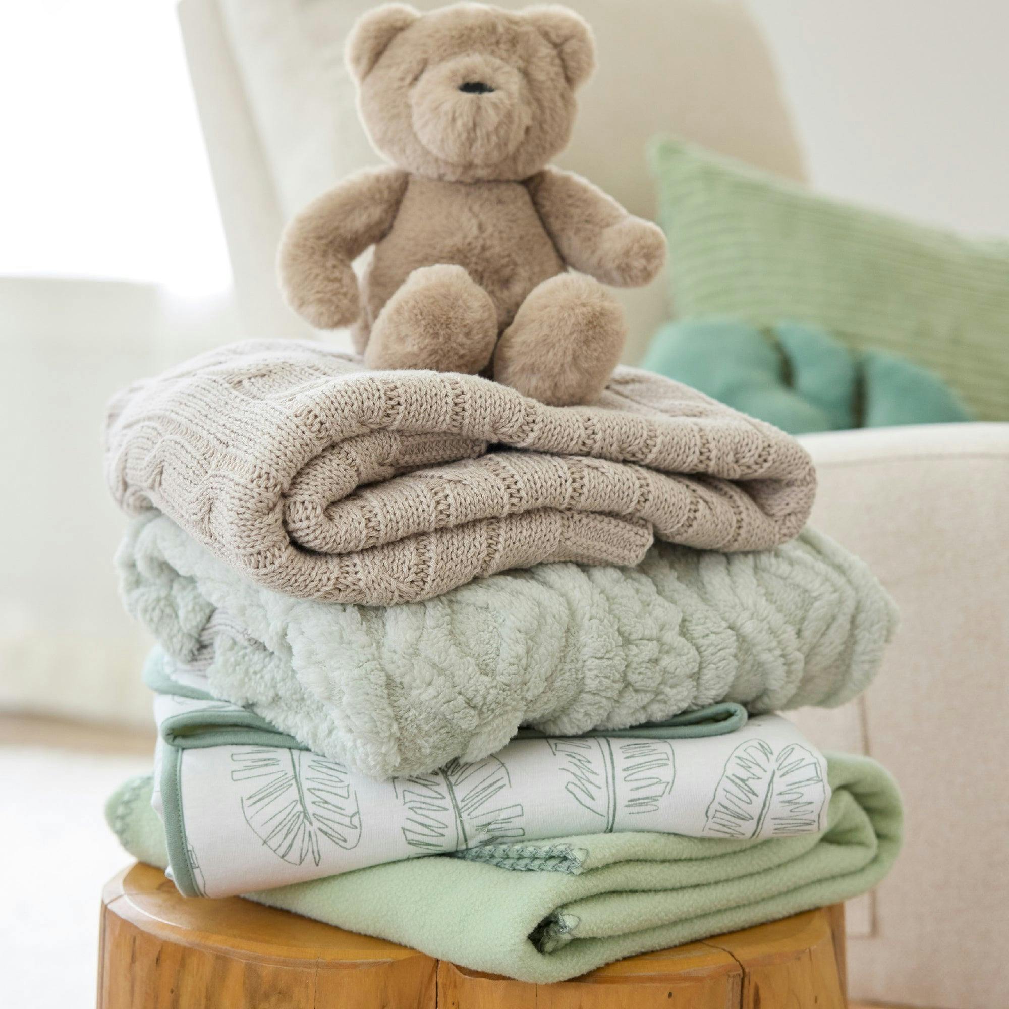 FRANKIE Fitted Crib Sheet