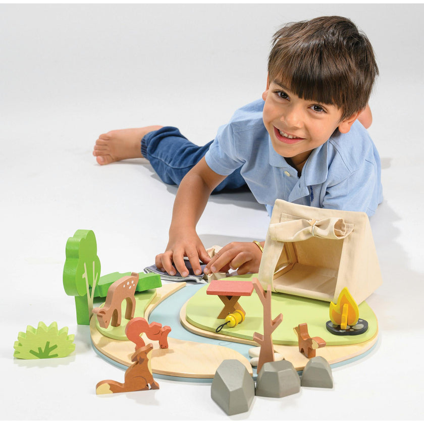 Wildlife Camping Playset