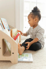 The Montessori Bookshelf