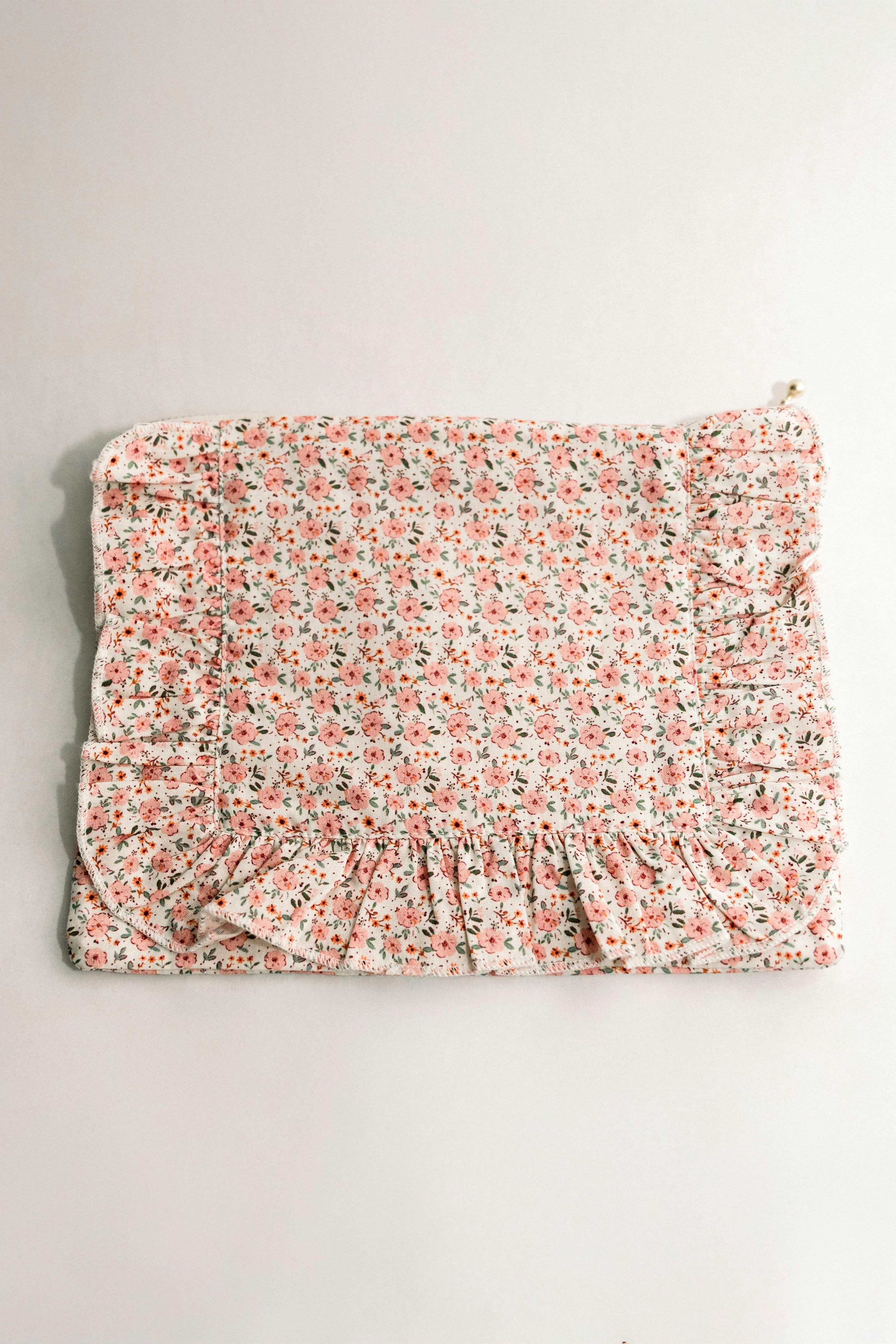 Rosebud Scatter Timeless Floral Ruffle Zipper Pouch
