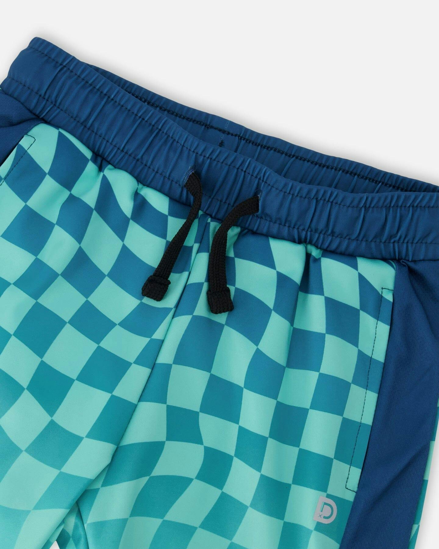 Athletic Shorts In Recycled Polyester Teal Printed Checkerboard