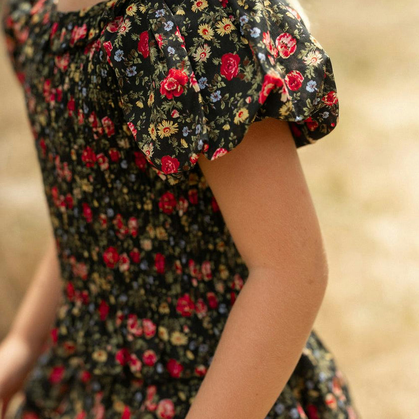Mini Annalise Top in Obsidian Vintage Poppies