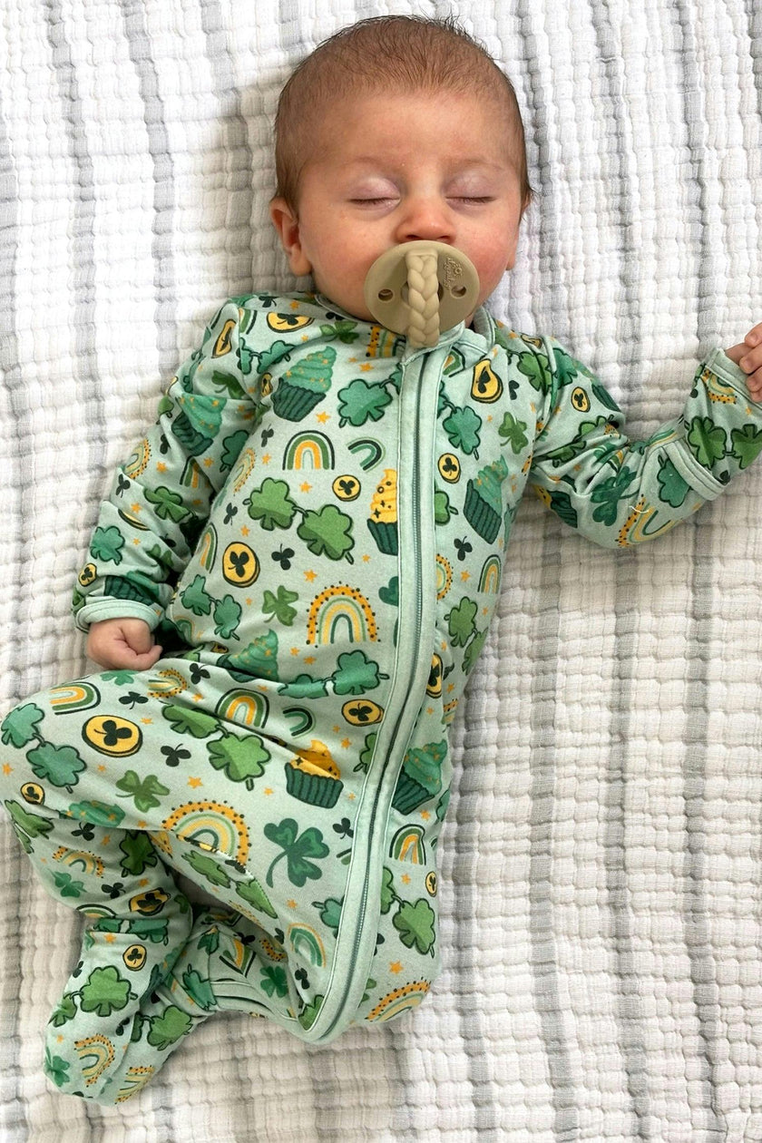 Soft & Stretchy Zipper Footie - St. Patrick's Day