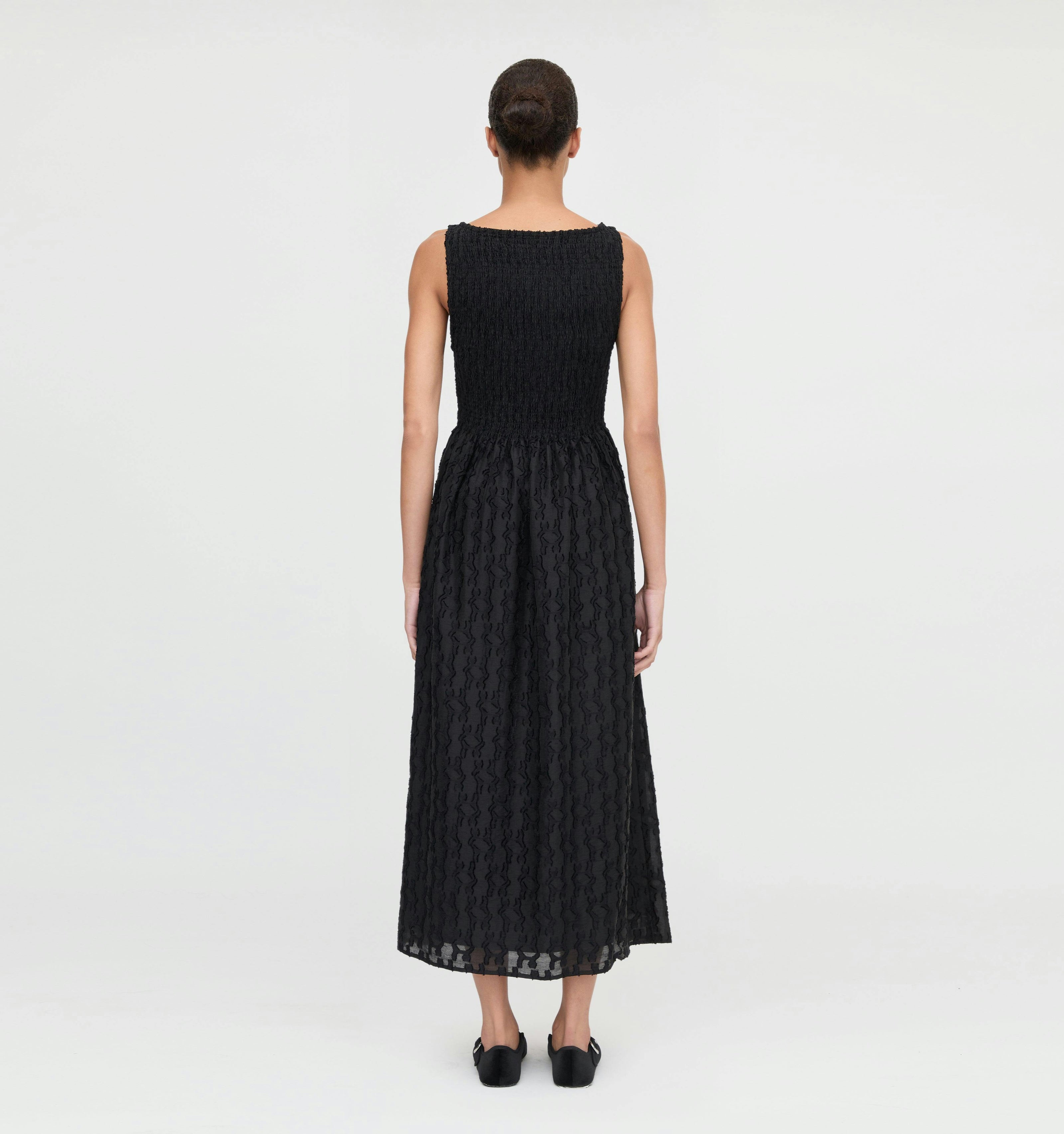 The Cosima Nap Dress - Black Fil Coupé