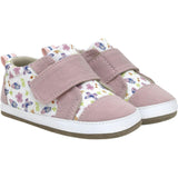 Rina First Kicks in Pink