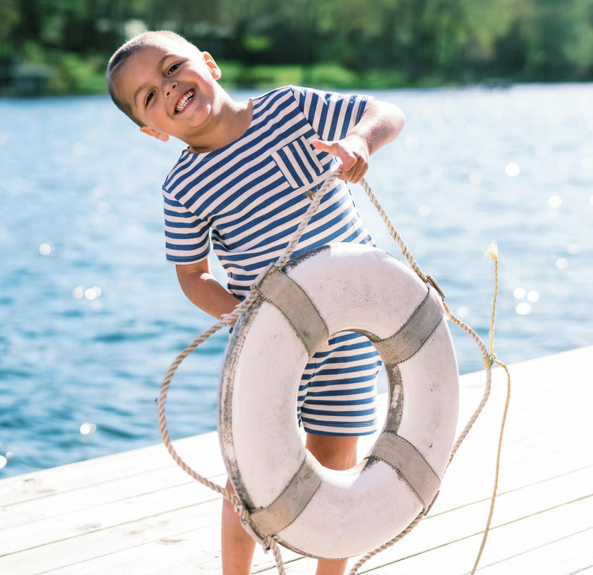 Unisex Stripe Short Sleeve Boat Neck Tee