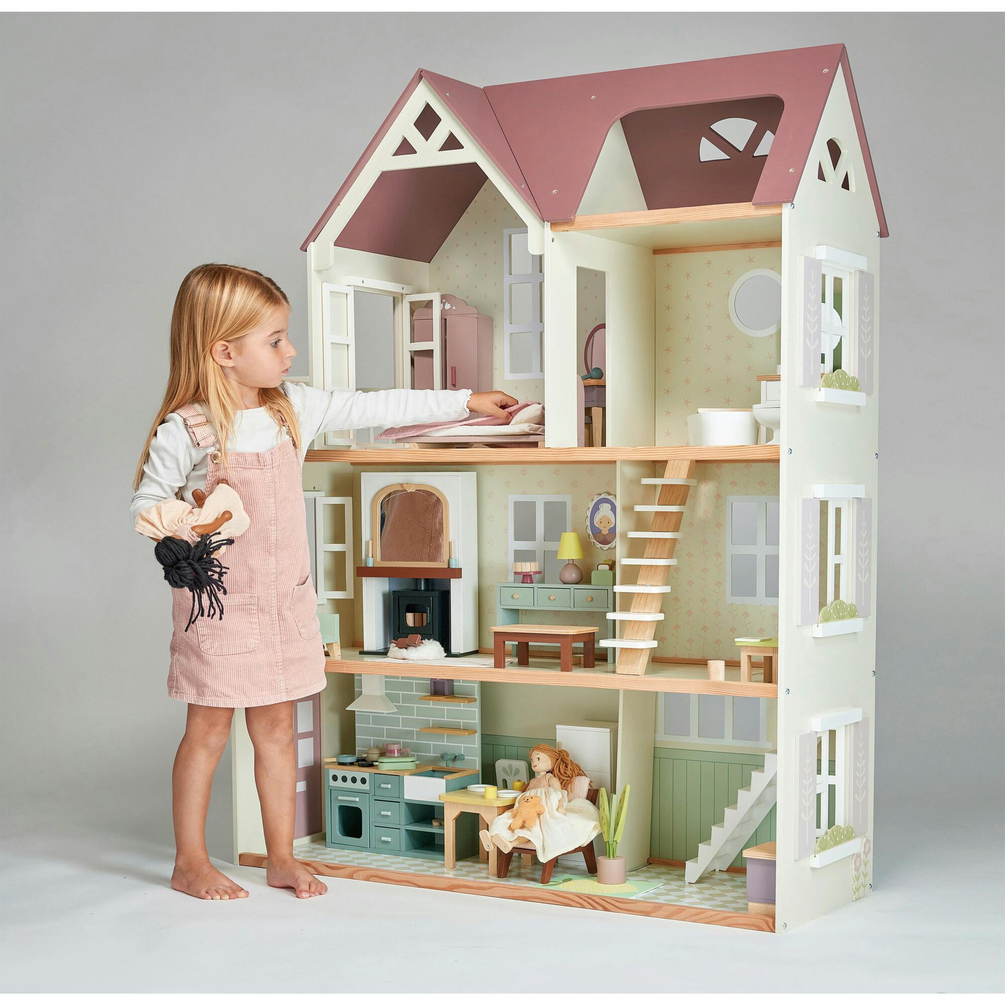 Mulberry Mansions