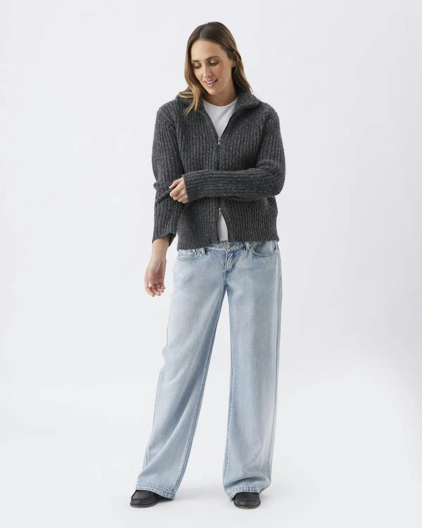 Billie Elastic Waist Jean Light Wash