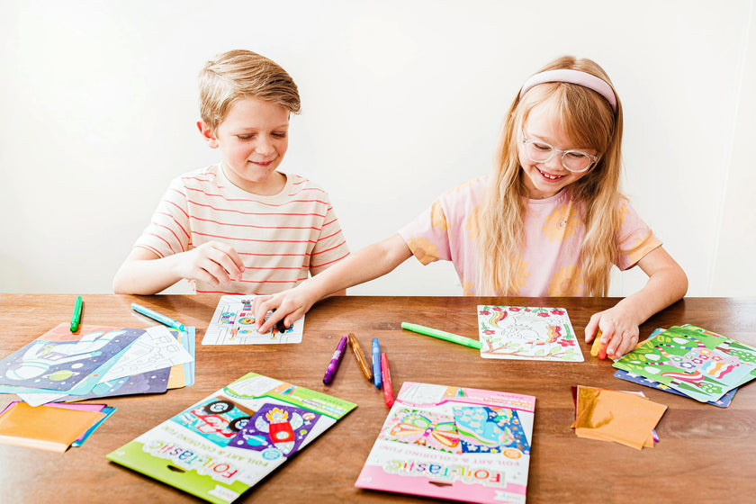Foil-tastic Foil Art & Coloring Set - Meow Moments - 12 Pages 24 Foil Sheets