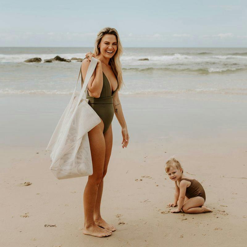 Beach Hauler™ Mesh Beach Bag - Sand
