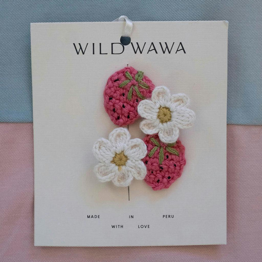 Crochet Clip Set in Strawberry Daisy