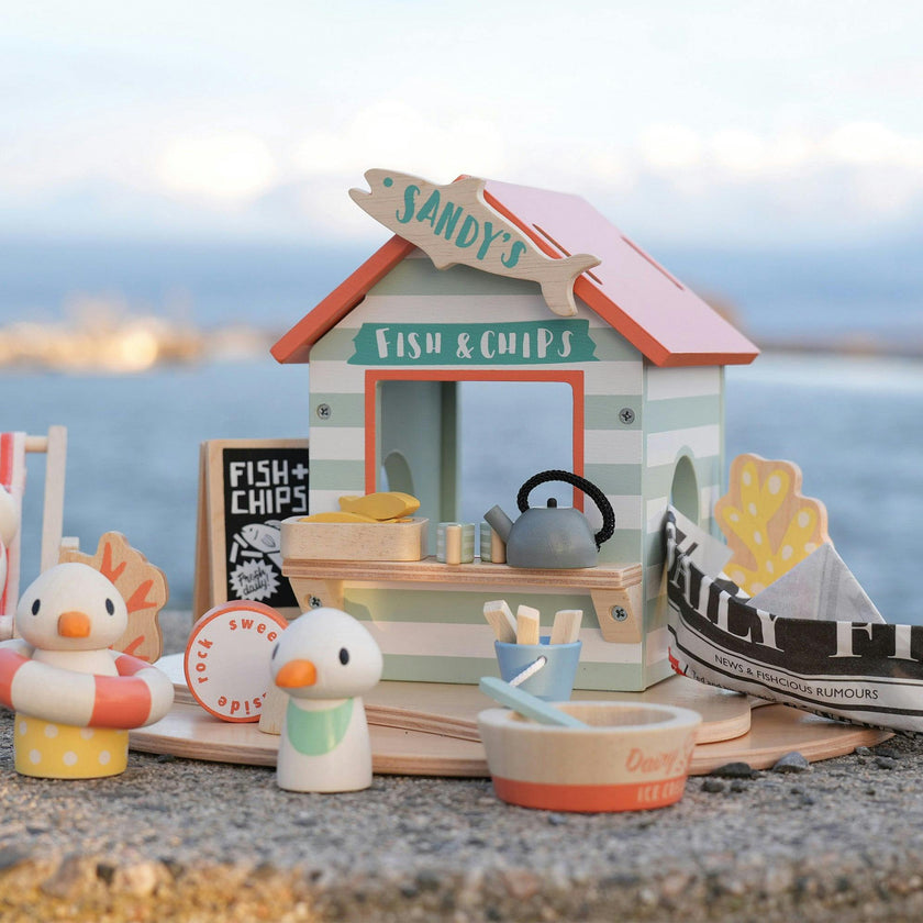 Sandy’s Beach Hut