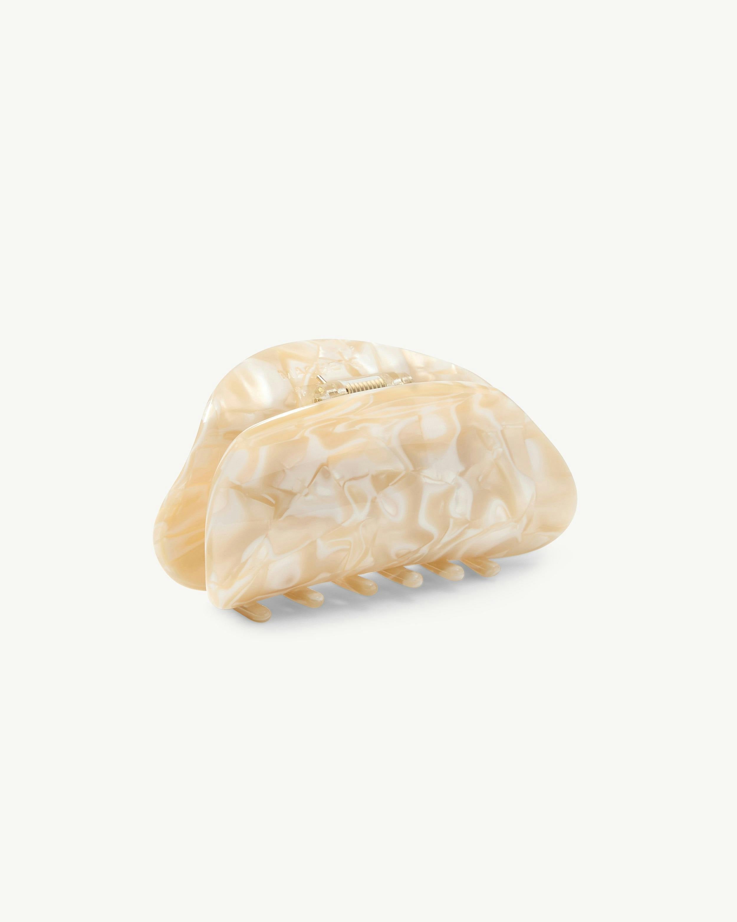 Crescent Claw in Ivory