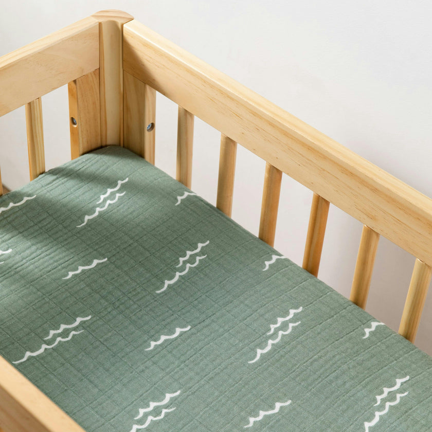 Babyletto All-Stages Bassinet Sheet in GOTS Certified Organic Muslin Cotton