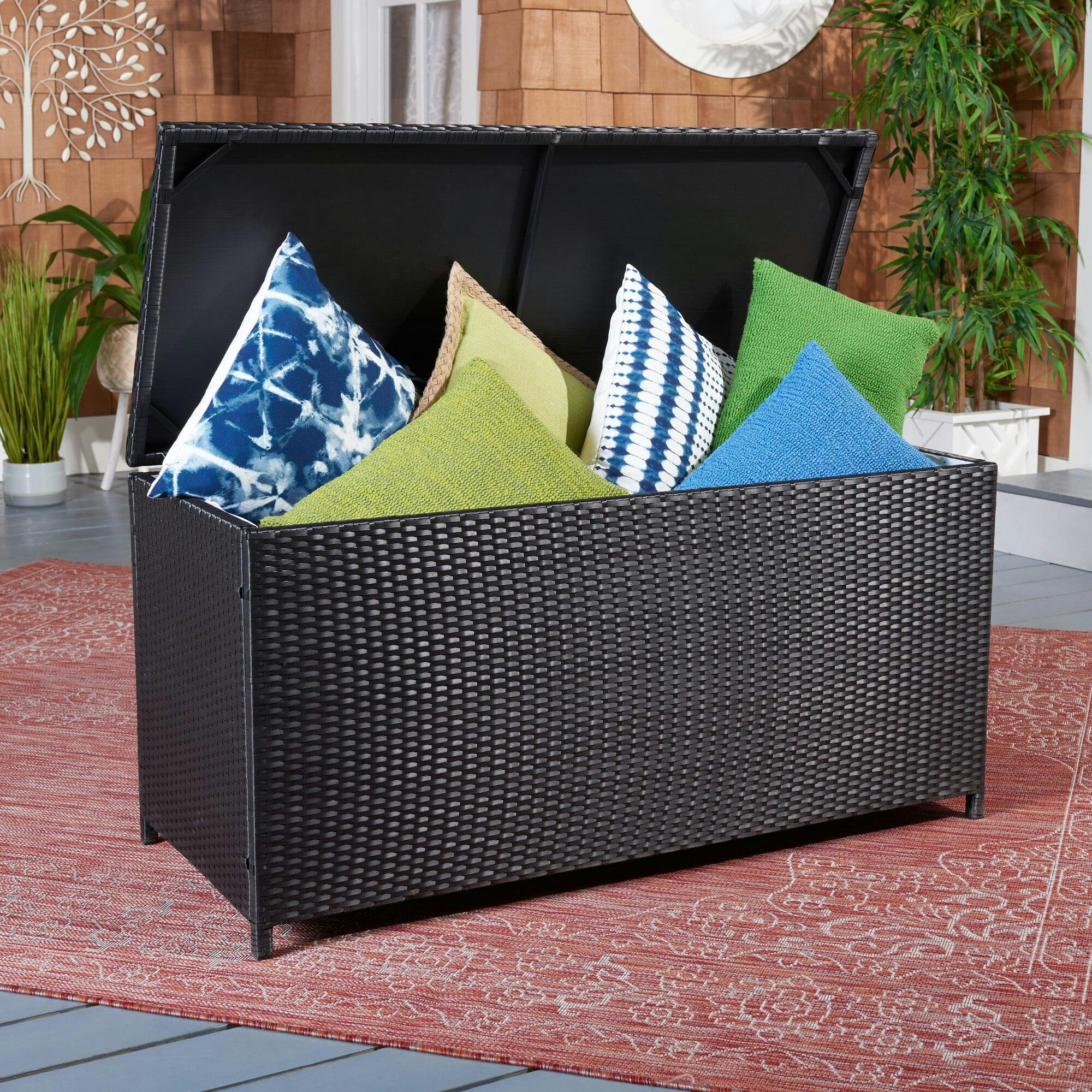 Oliveira Cushion Box