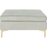 Giovanna Square Bench