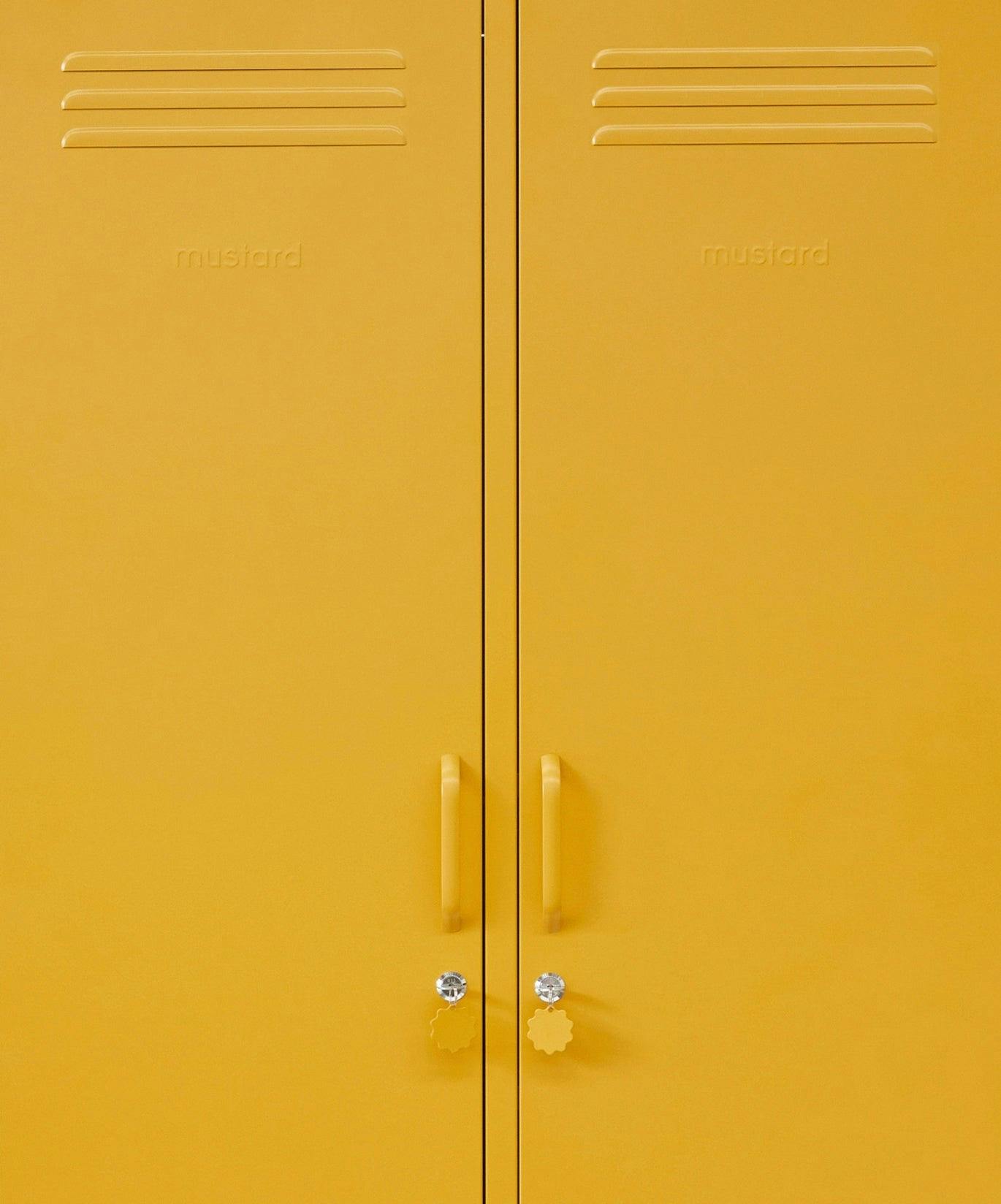 The Twinny in Mustard