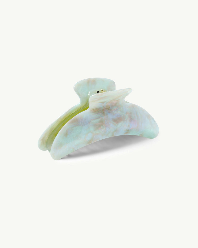 Jumbo Heirloom Claw in Astral Mint
