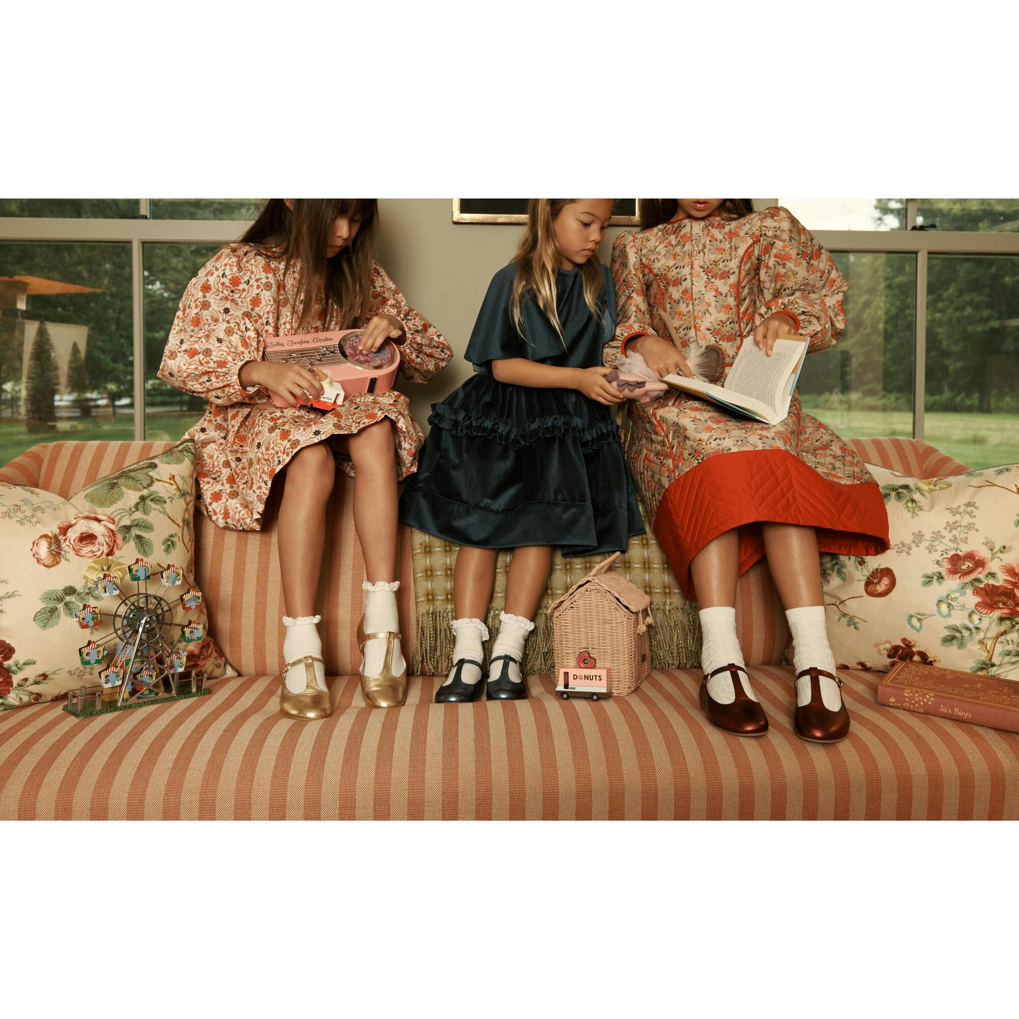 Holdie Folk Set