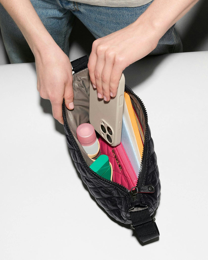 Black Metro Smile Bag