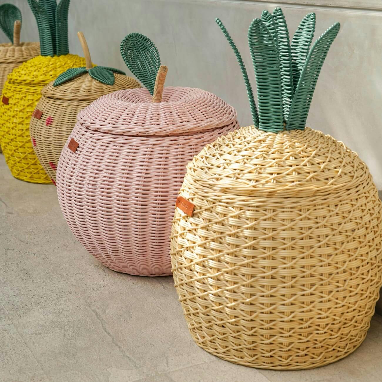 Handcrafted - Pineapple Storage Basket Natural (Medium) - Rattan Wicker