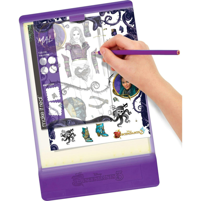Disney Descendants 3: Fashion Design Tracing Light Table