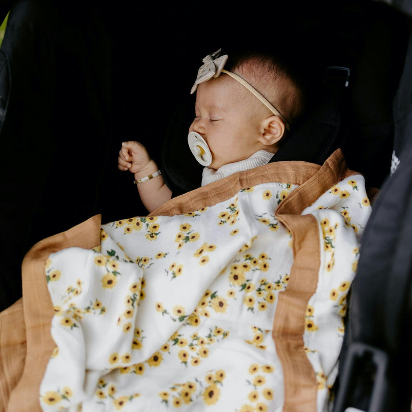 Deluxe Muslin Baby Quilt - Ditsy Sunflower