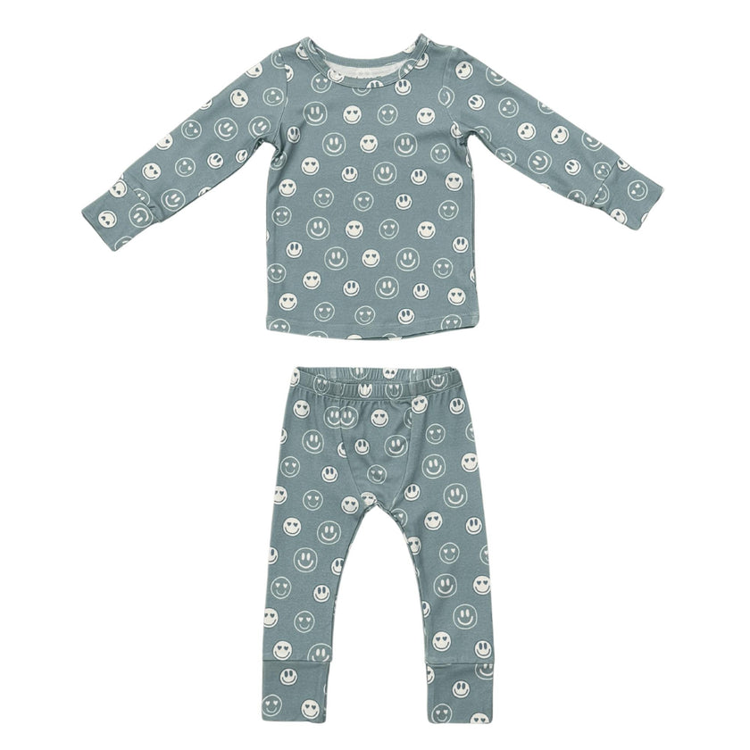 Boys Long Sleeve Lounge Set in Heart Eyes