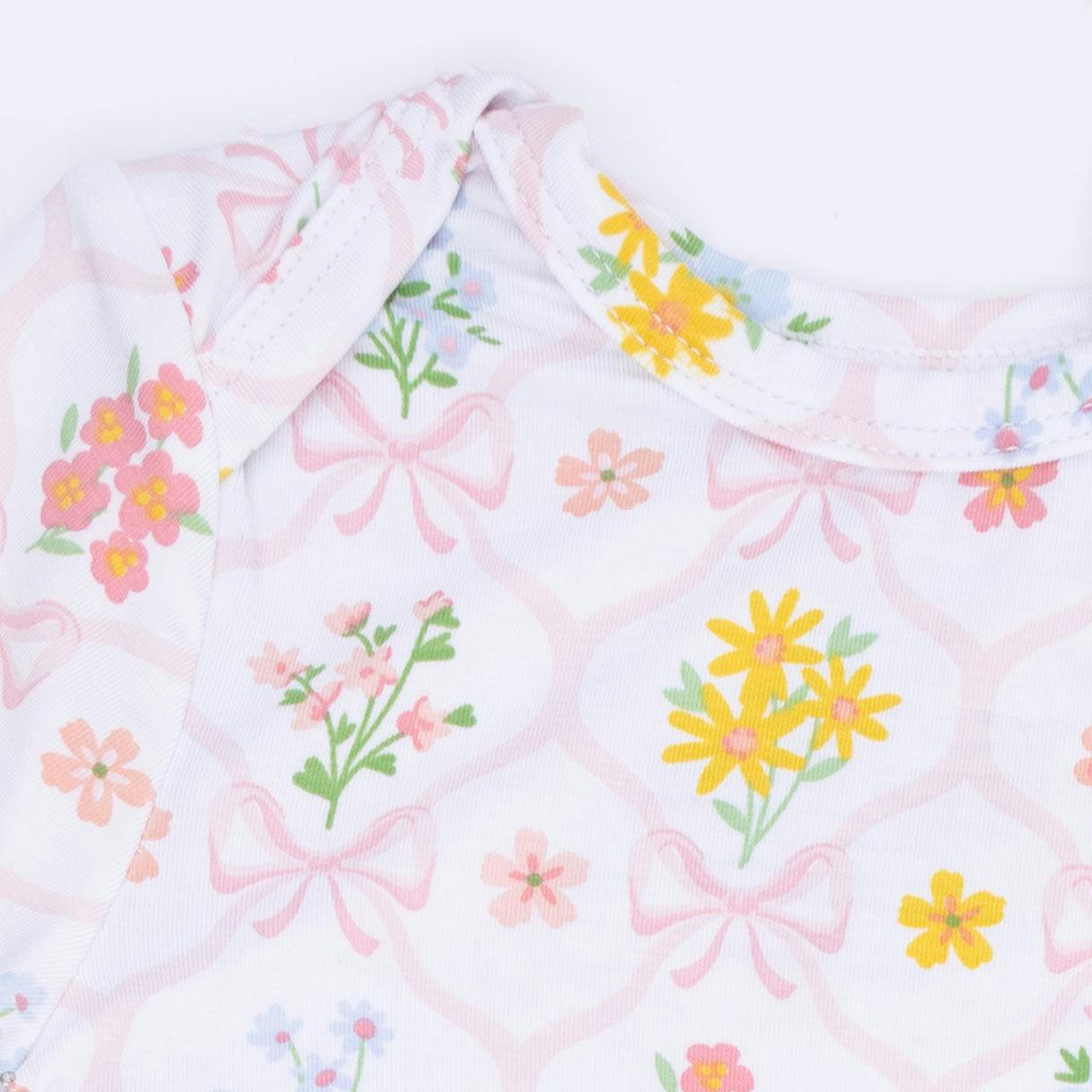 Spring Blooms Bow Trellis - Knotted Gown