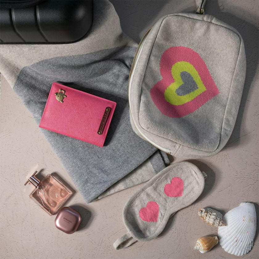 Crazy Hearts Blanket Travel Set