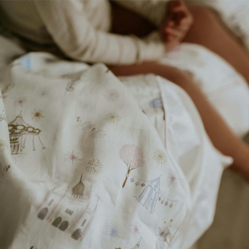 Adventures in Wonderland Baby Duvet Set