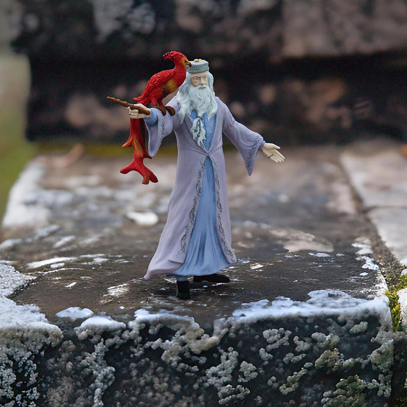 Schleich Wizarding World of Harry Potter: Albus Dumbledore & Fawkes Figurines